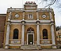 Pitzhanger Manor, facade with Ionic columns (cropped)
