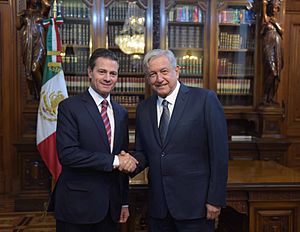 Reunión con el Presidente Electo, Andrés Manuel López Obrador 8