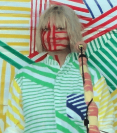 Sia (5423995397) (Cropped)