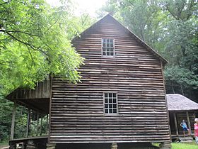Side view of Tipton Place, Cades Cove IMG 4999