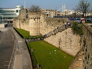 Southampton City Walls - geograph.org.uk - 23024