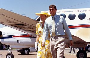 The Duke and Duchess of York at airport, 1988