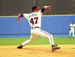 Tom Glavine Pitching 1993