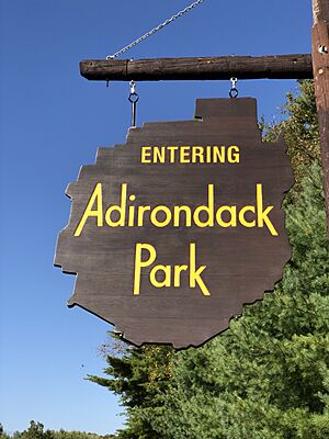 2024-09-16 16 06 54 Sign for Adirondack Park along northbound New York State Route 30 (Adirondack Trail) in Mayfield, Fulton County, New York