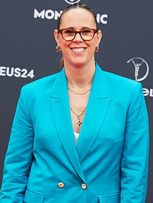25th Laureus World Sports Awards - Red Carpet - Amaya Valdemoro - 240422 181103 (cropped).jpg