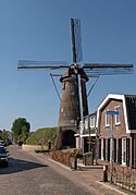 Amerongen, korenmolen Maallust IMG 9190 2019-04-19 15.01