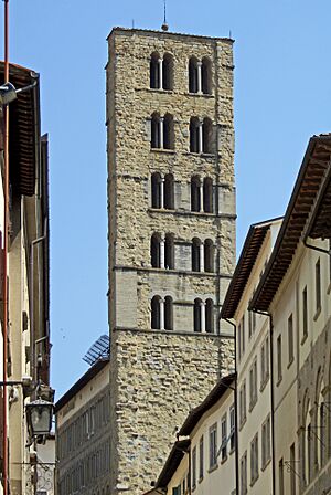 Arezzo Campanile - Santa Maria della Pieve
