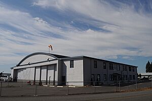 Arlington Municipal Airport - NASA Building 04