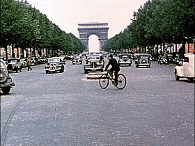 Avenue des Champs-Élysées in 1939