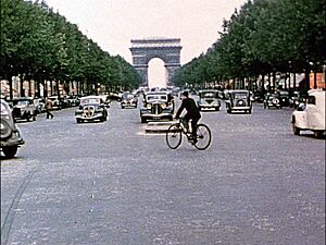 Avenue des Champs-Élysées in 1939