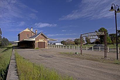 Cootamundra West Railway Station (01).jpg