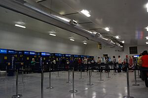 East Midlands Airport - departure hall - 2