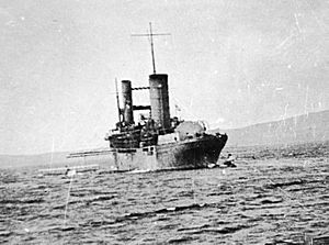 HMS Campania while an aircraft carrier during WWI (21493619206)