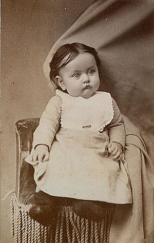 Hidden-mother portrait1