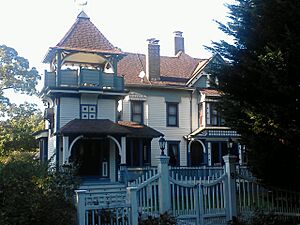 House at 9 Locust Place 2013-09-29 17-50-42