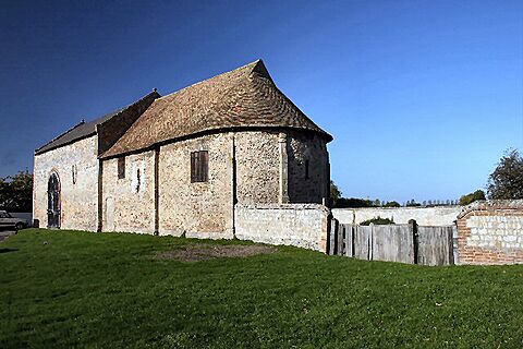 Isleham Priory Church - geograph.org.uk - 271168