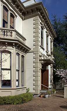 Jacob Kamm House - front side - Portland Oregon