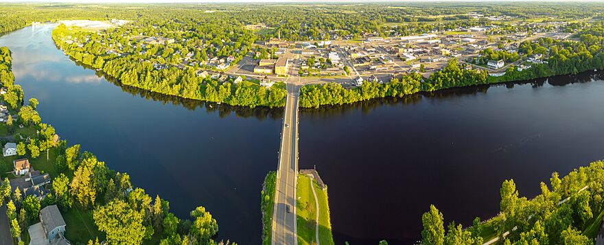 US-8 crossing the Flambeau River in Ladysmith, Wisconsin