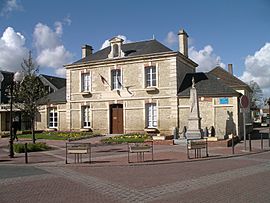 The town hall in Démouville
