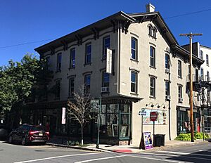 People's Store - Lambertville