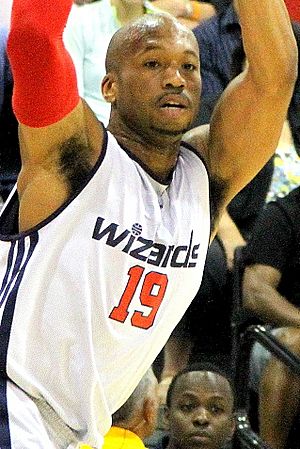 Sundiata Gaines Wizards Summer League 2013.jpg