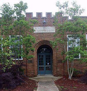 Waveland Elementary School, Waveland, MS