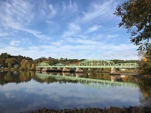 WestNewburyRocksVillageBridge