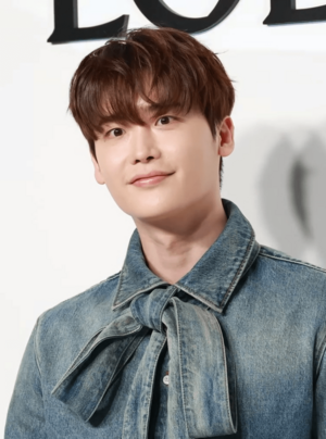 240725 Lee Jong-suk.png