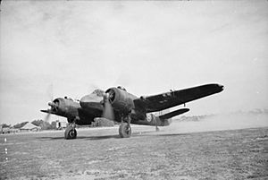 Aircraft of the Royal Air Force 1939-1945- Bristol Type 156 Beaufighter. CH15213