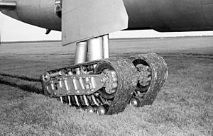 B-36 tracked gear edit