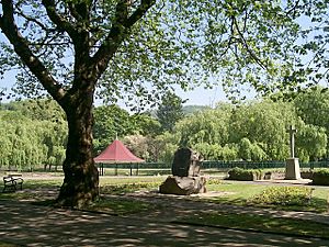 Bandstand and War Monuments, Ynysangharad Park - geograph.org.uk - 421695