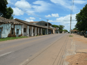 Caapucu-casas coloniales y ruta 1.png