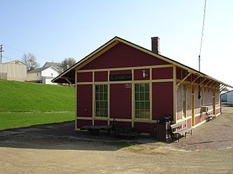 Elizabeth Il Chicago Great Western Depot1.JPG