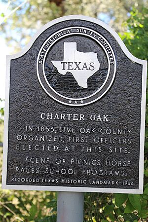 Gussetville-tx2015(charter-oak)(live-oak-county)