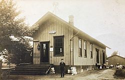 Ida, MI train station 1907