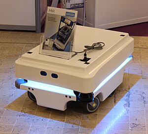 Innorobo 2015 - Mobile Industrial Robots - MiR100