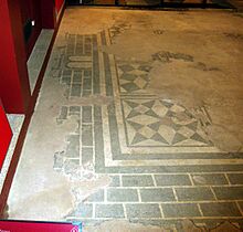 Mosaic room N7