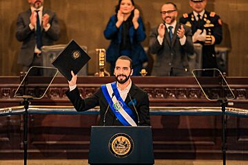 Nayib Bukele with a legislative proposal (1 June 2023)