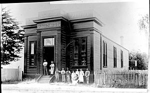Pearson's carbolic sand soap factory in about 1900