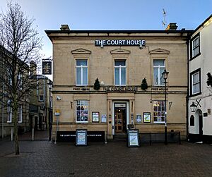 Probate Office, Market Place, Mansfield (Now Wetherspoons) (1)