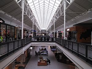 Solomon Pond Mall, Marlborough MA.jpg