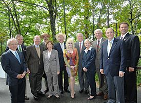 U.S. Senators Bob Corker, Richard Burr, Lamar Alexander, Congressman John Duncan among others at the Great Smoky Mountains National Park in 2009