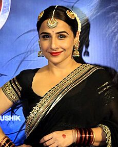 Vidya Balan snapped promoting Bhool Bhulaiyaa 3