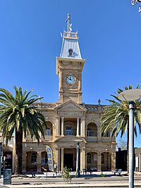 Warwick Town Hall, Warwick, Queensland, June 2020, 01.jpg