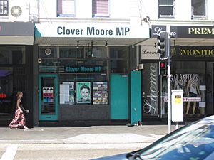 Clover Moore electoral office on Oxford St - January 2010