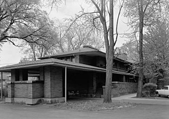 D. D. Martin House - West side elevation and porte cochere - HABS NY,15-BUF,5-7.jpg