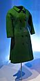 Green coat by Balenciaga, c.1960. Balenciaga Museoaren inaugurazioa 24 (cropped)