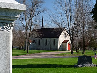 Hoover and Borland Memorial Chapel Eau Claire Wisc.jpg