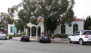 La Jolla Public Library
