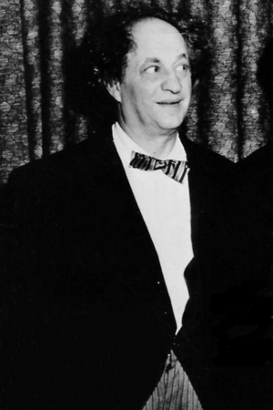 Larry Fine in a promotional image from 1962